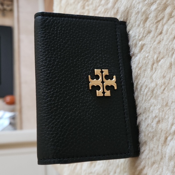 NWOT Tory Burch Kira Black Leather Tri-fold Wallet 🖤💛🎁 - Picture 2 of 16